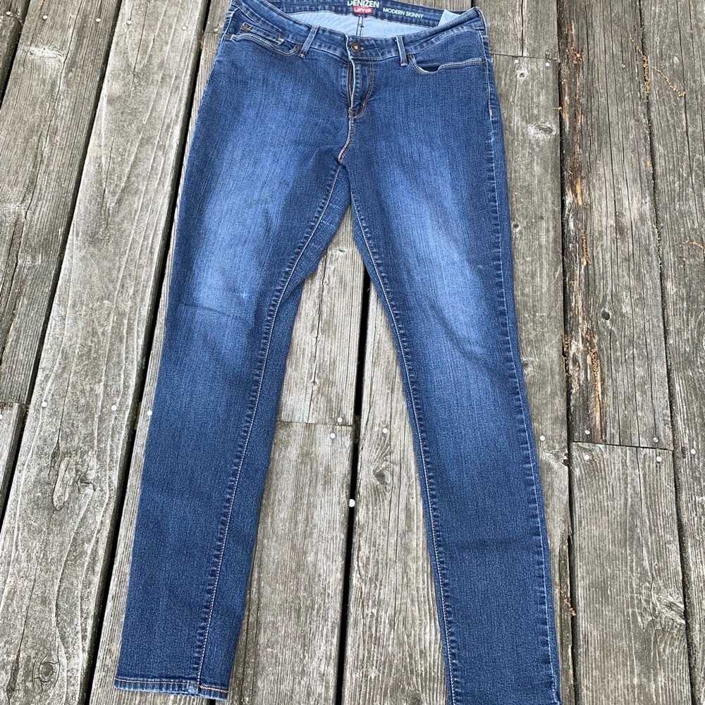Levi’s Denizens modern skinny jeans
